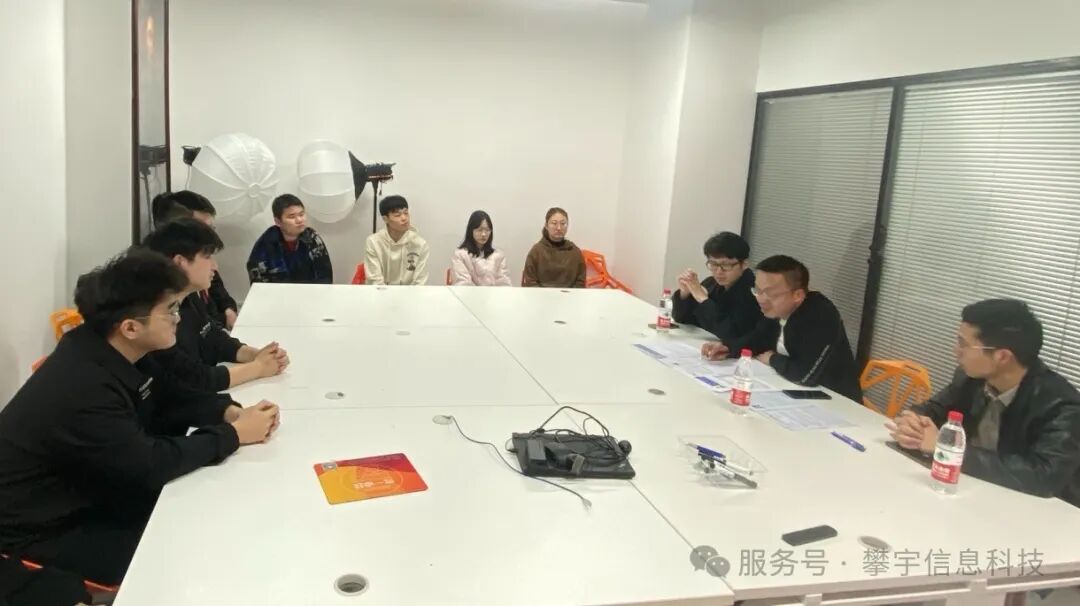 广纳贤才·职引未来|福建攀宇(宇拓)科技走进福州传一卓越培训机构开展招聘宣讲活动(图12) 广纳贤才·职引未来|福建攀宇(宇拓)科技走进福州传一卓越培训机构开展招聘宣讲活动(图12)