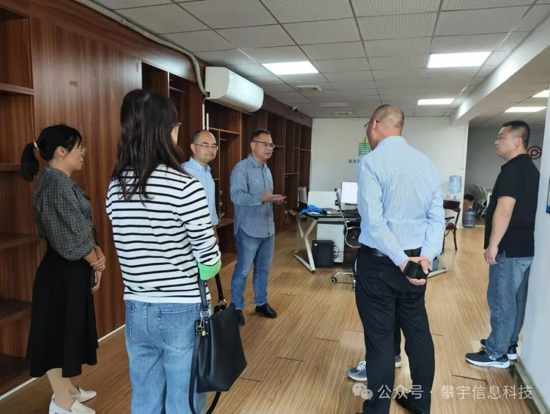攀宇&宇拓|山西新产业技师学院孙建红院长一行莅临我司人才培养基地调研交流(图11) 攀宇&宇拓|山西新产业技师学院孙建红院长一行莅临我司人才培养基地调研交流(图11)