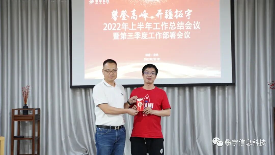 69e5a8adc4eac321320be7050c2572c2.jpg 69e5a8adc4eac321320be7050c2572c2.jpg